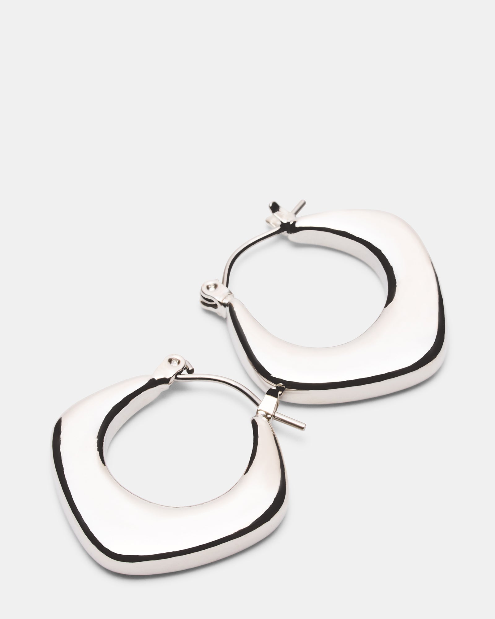 GEOMETRIC HOOP EARRINGS SILVER
