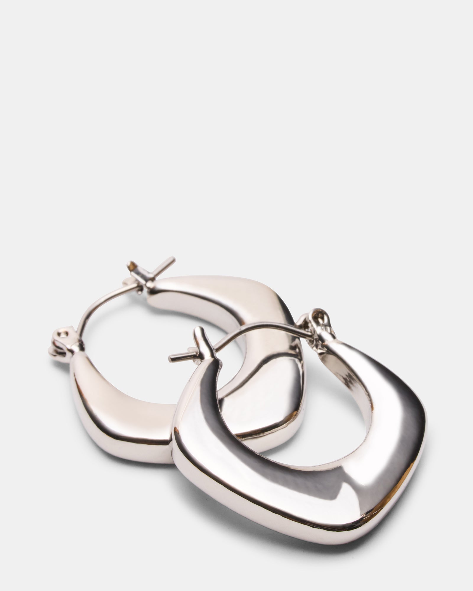GEOMETRIC HOOP EARRINGS SILVER