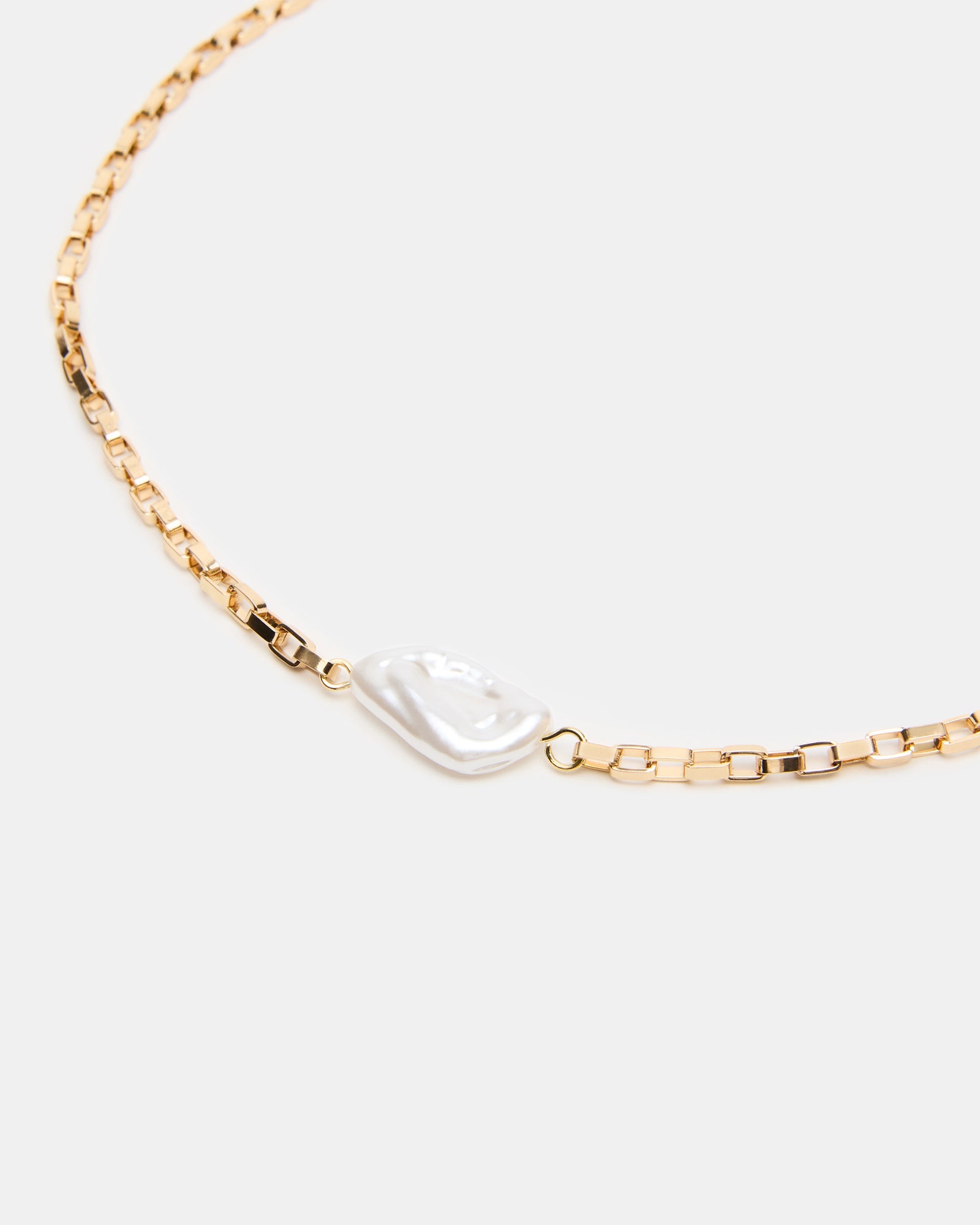 PEARL PENDANT NECKLACE GOLD