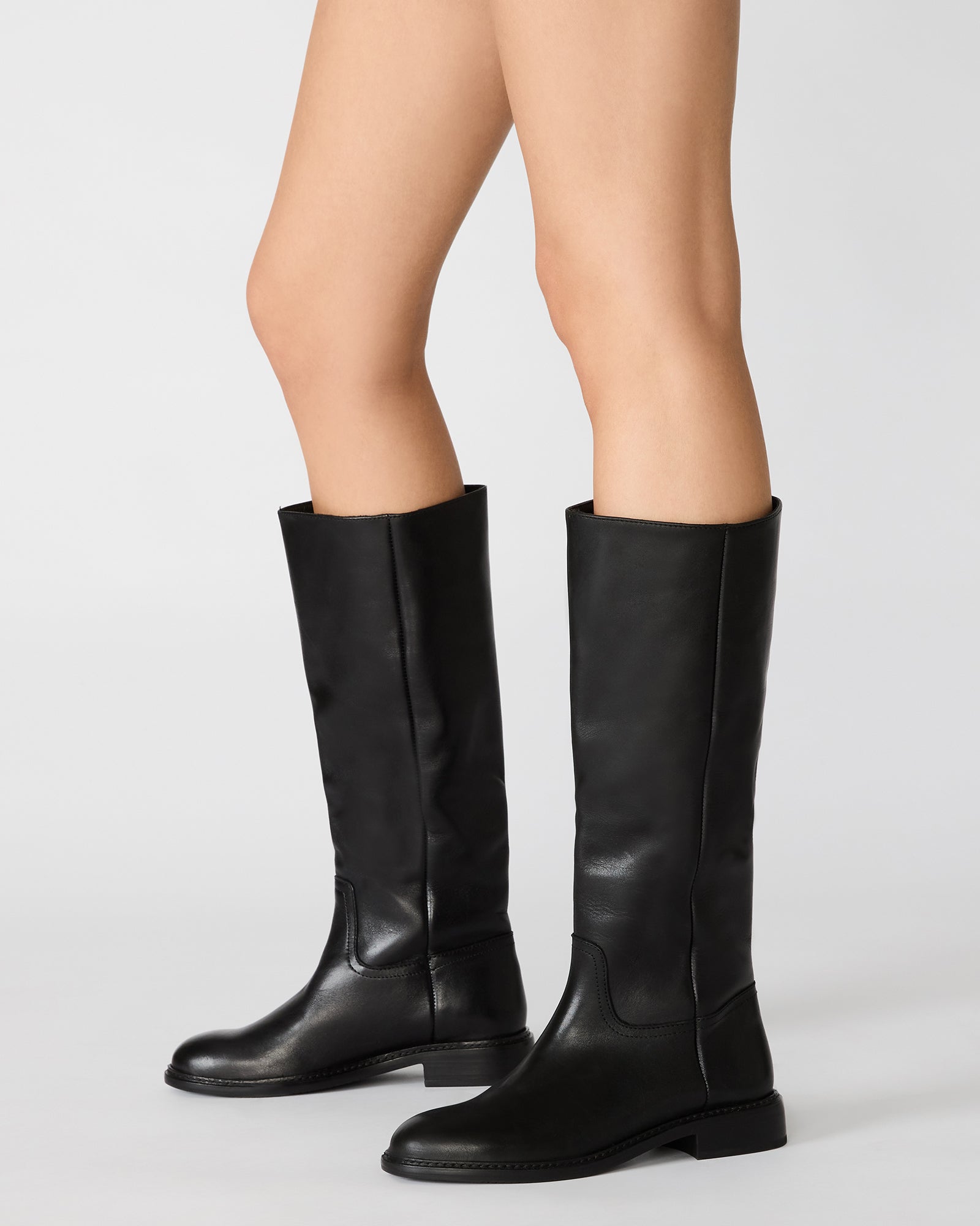 MARNA BLACK LEATHER